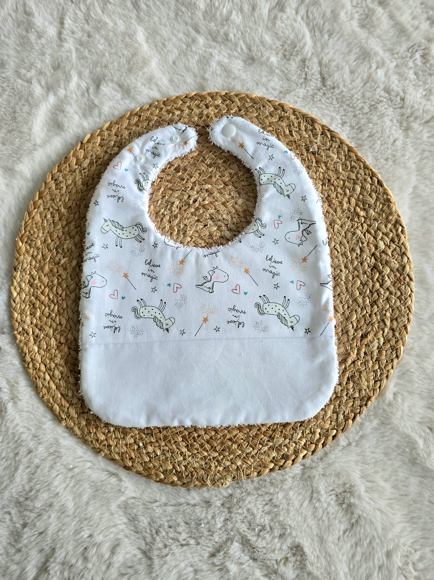 Bavoir personnalisé licorne blanche