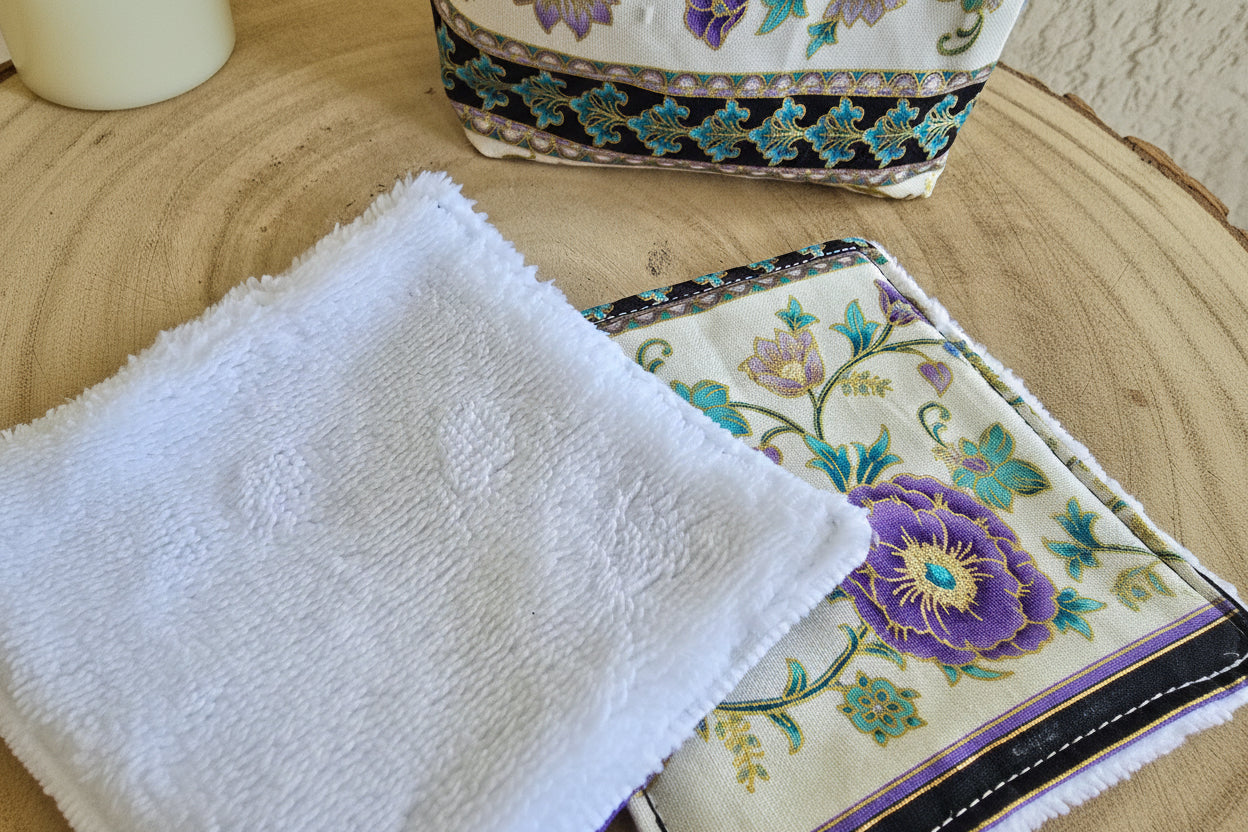 Panier 10 lingettes fleurs violettes