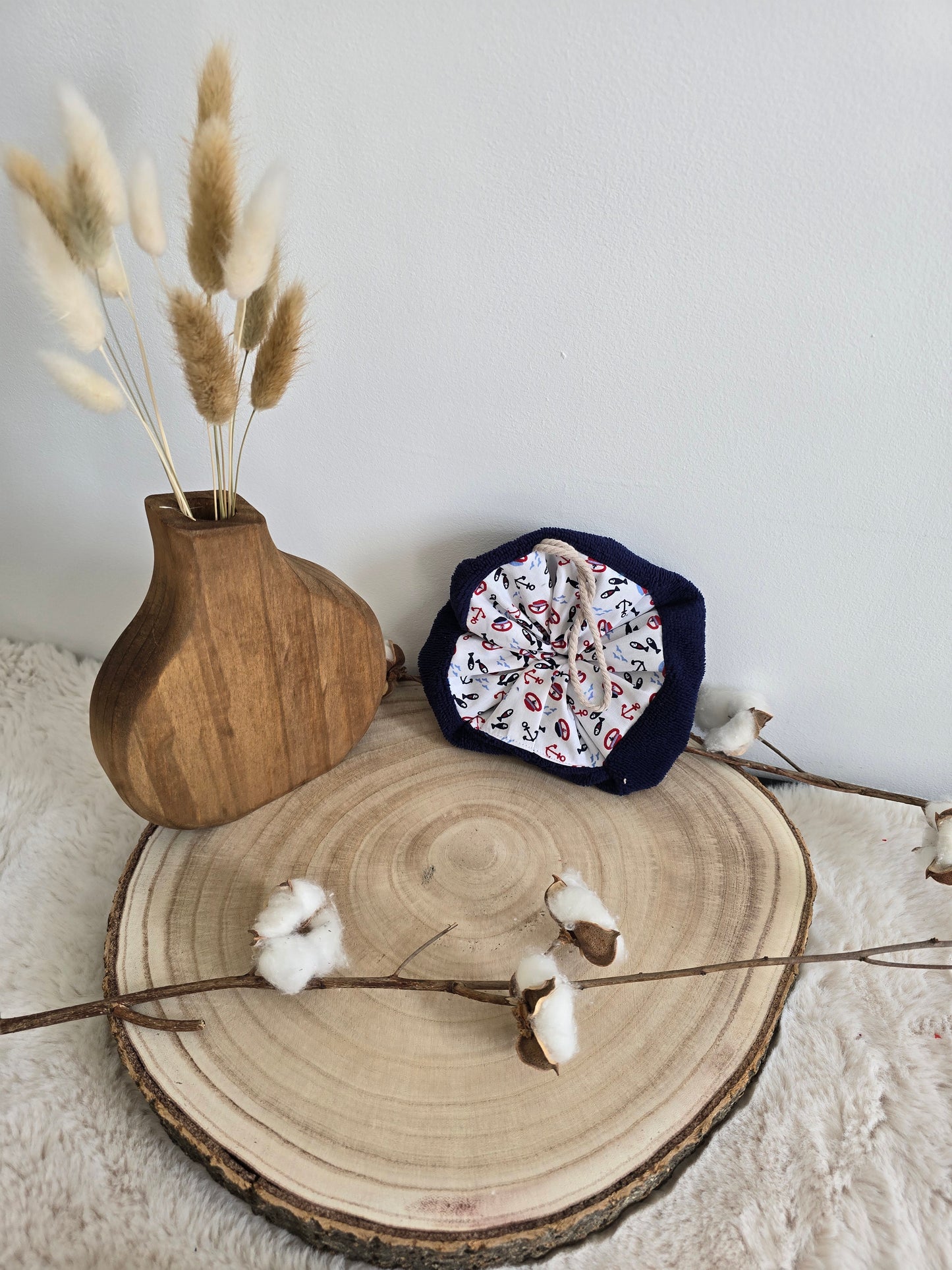Fleur de douche bleu marine
