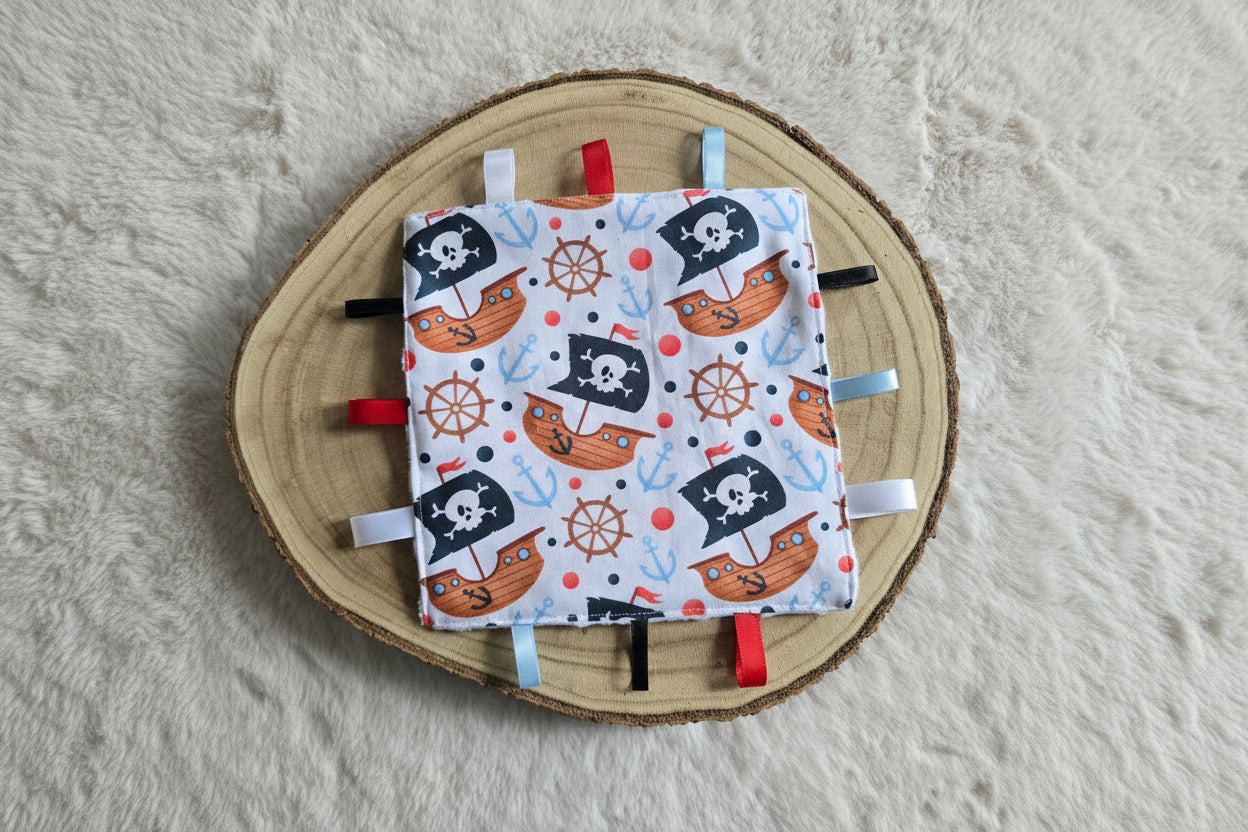 Jouet bruissant pirate