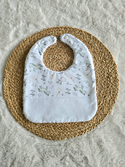Bavoir personnalisé licorne blanche