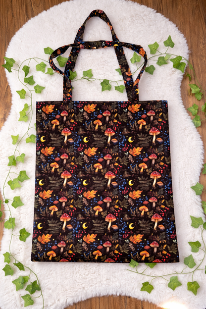 Sac avec broderie champignons