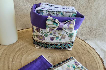 Panier 10 lingettes fleurs violettes