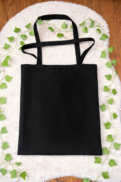 Sac avec broderie sorcière