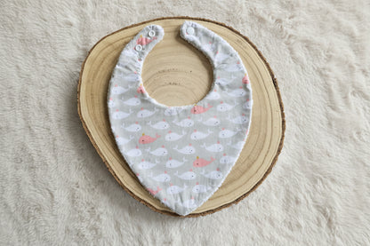 Bavoir bandana princesses baleines