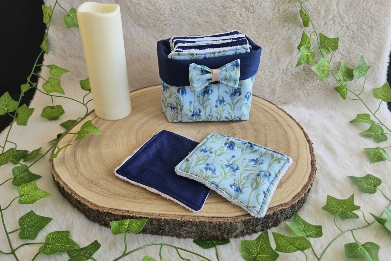 Panier 10 lingettes fleurs claires