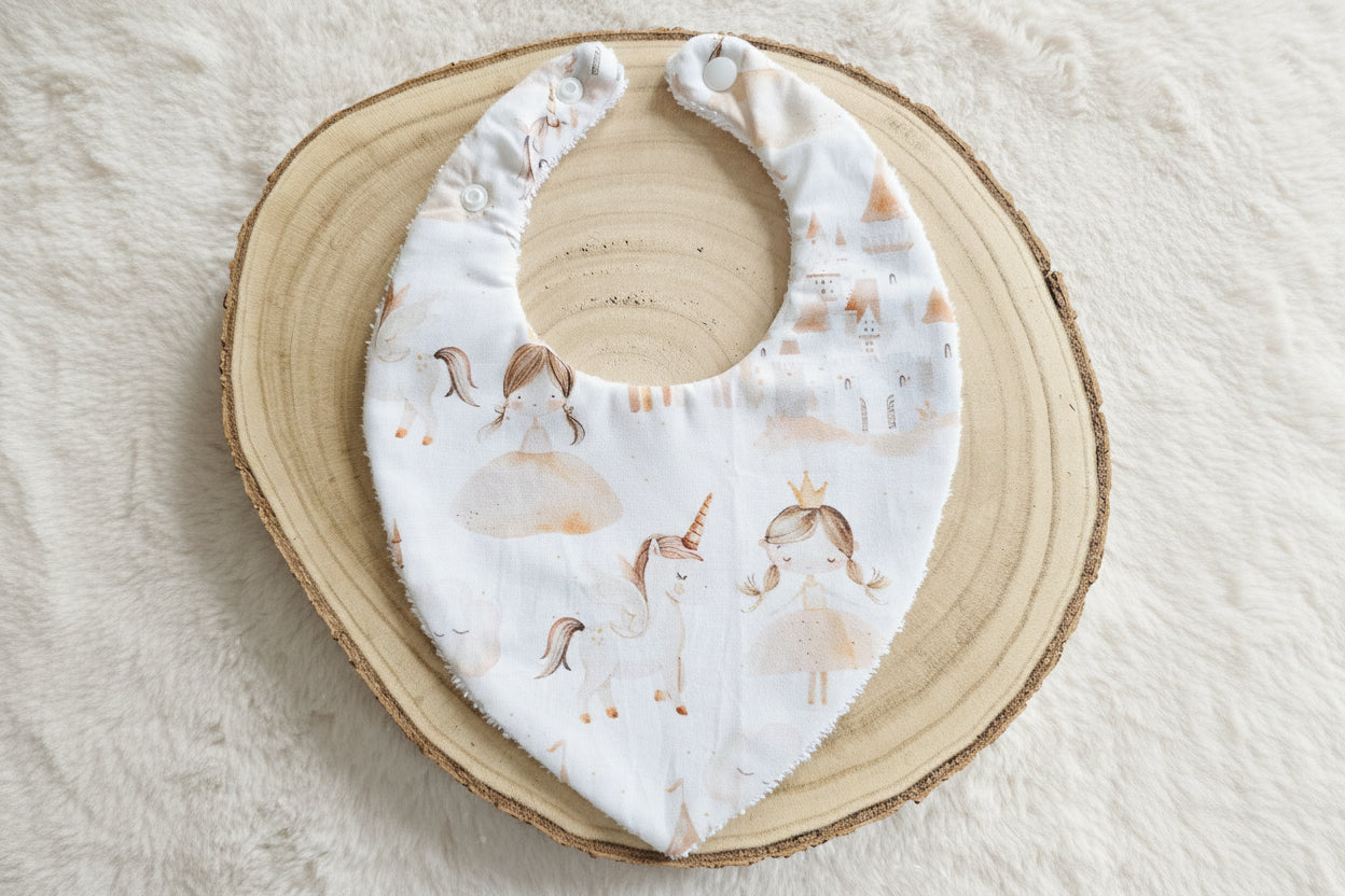 Bavoir bandana princesse licorne