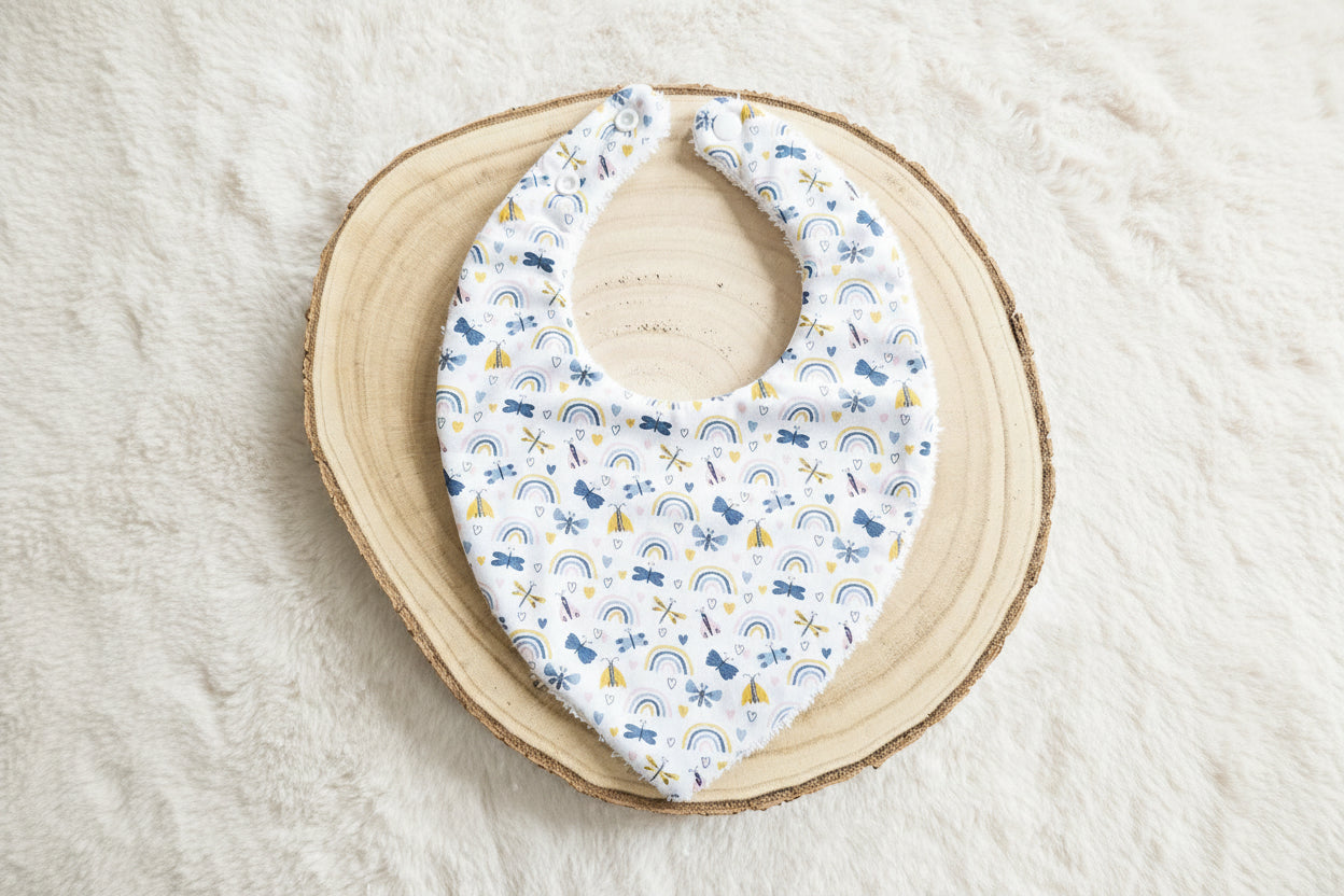 Bavoir bandana arc-en-ciel