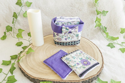 Panier 10 lingettes fleurs violettes